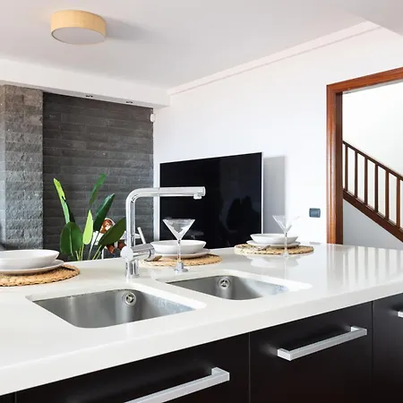 Casa vacanze Home2book Elegant Stay, Private Pool & Gym *